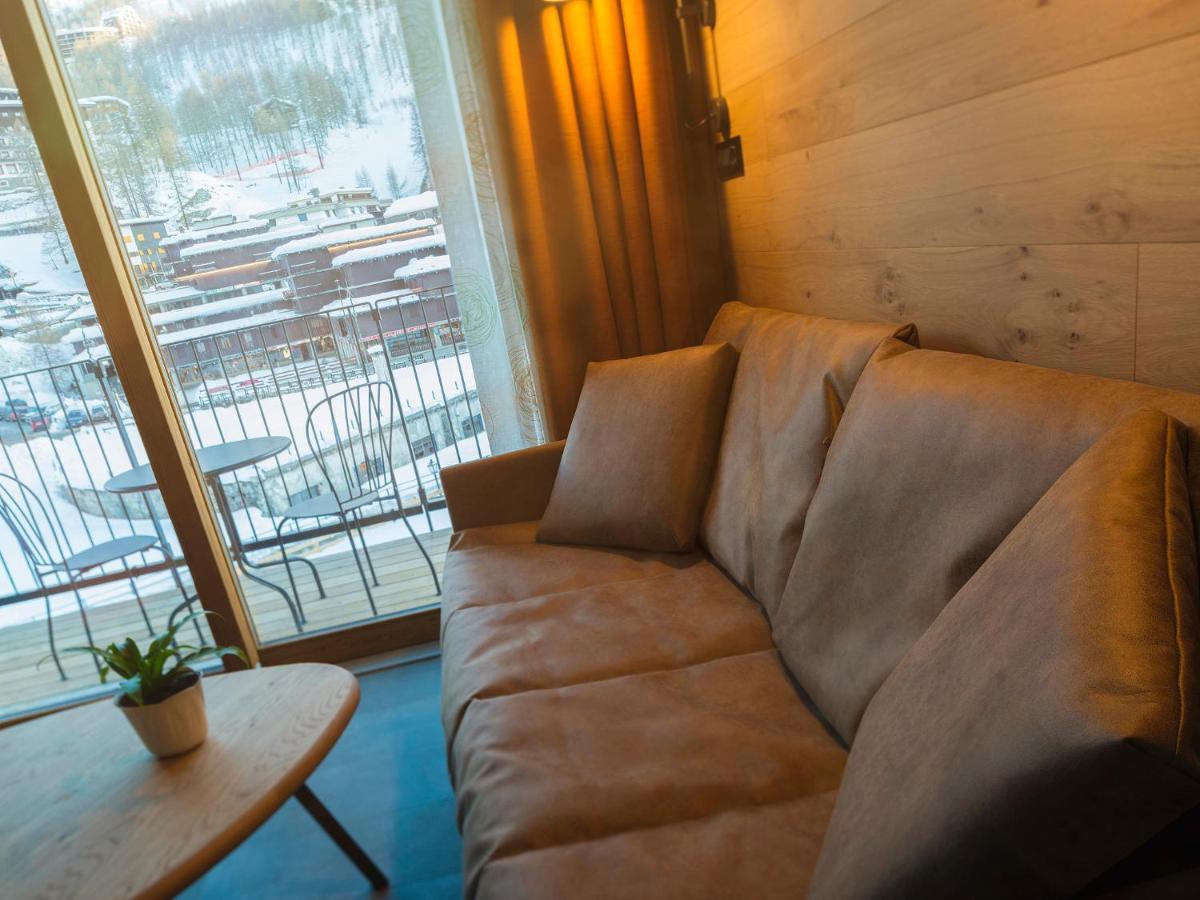 Red Fox Lodge Breuil-Cervinia Exteriör bild